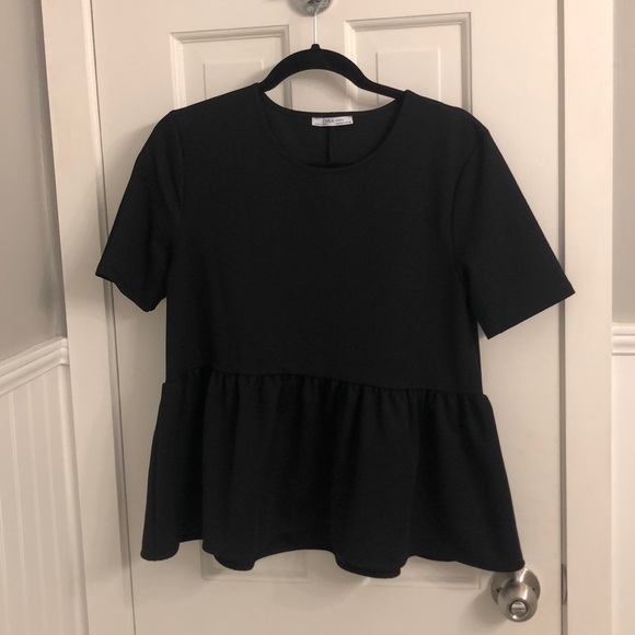 Zara Peplum Top in Black - Picture 3 of 5